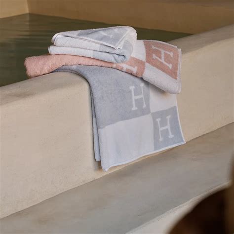 hermes avalon towel|Hermès Avalon Bath Towel .